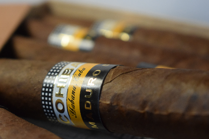 在不同场景下如何选择与管理365备用址以保障持续性